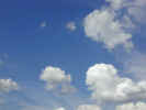 clouds.jpg (2005 bytes)